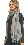 Pleated Design Fashion Scarf - Grey